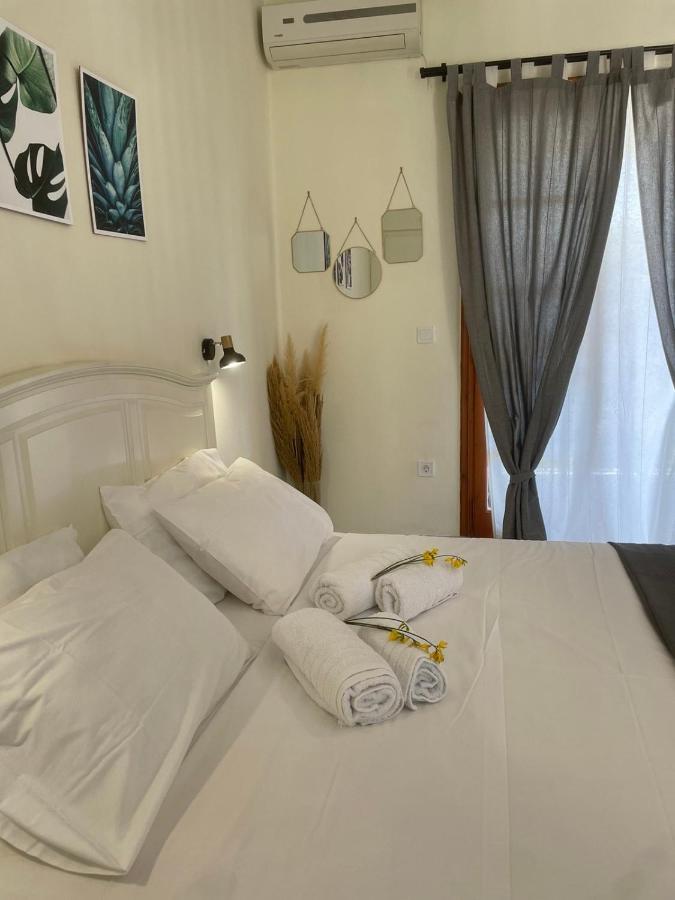 Lemon Tree Apartments B C Argostoli  Exterior photo